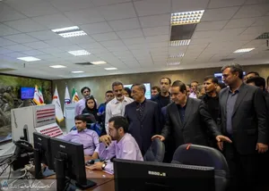 بازدید معاون اجرایی رئیس‌جمهور از میدان نفتی آذر؛ تأکید بر تسریع در اجرای فاز ۲