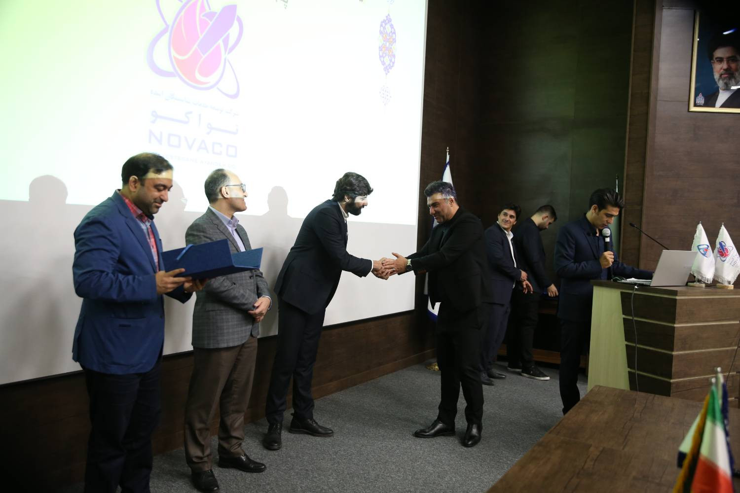 اکوسیستم نوآوری و جهش تولید دانش بنیان هلدینگ اهداف
